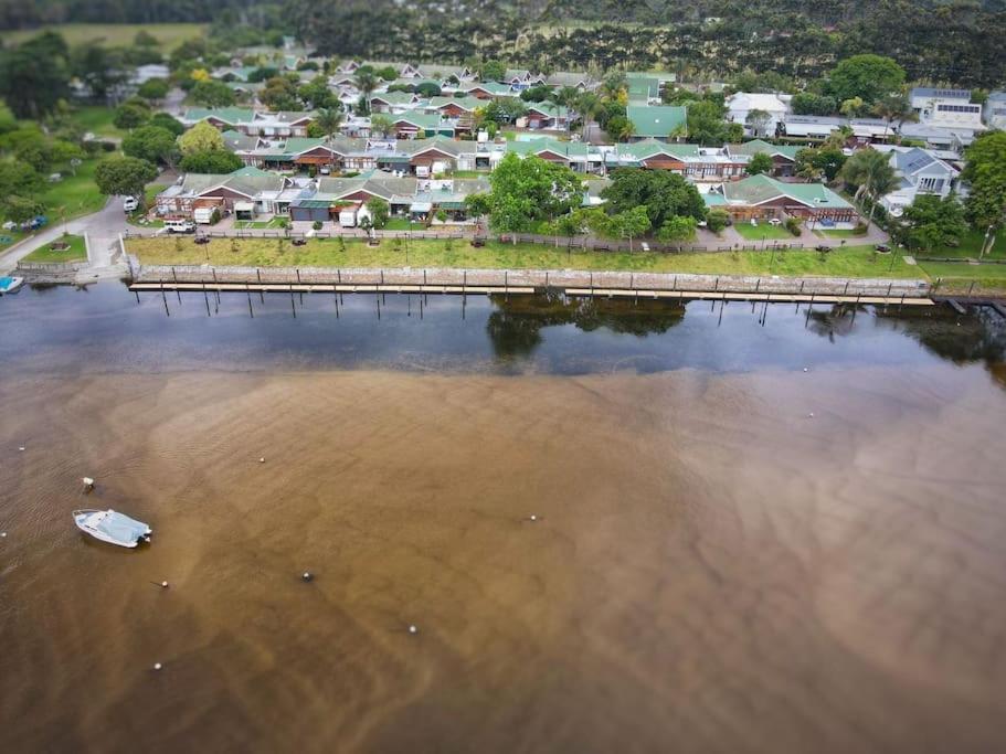 Keurboomsriver, Sanmarino Complex Unit 92 *